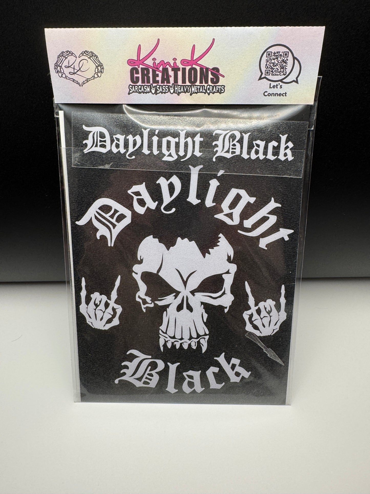Daylight Black 6x4 inch Skull Decal with Bonus 4 inch decal